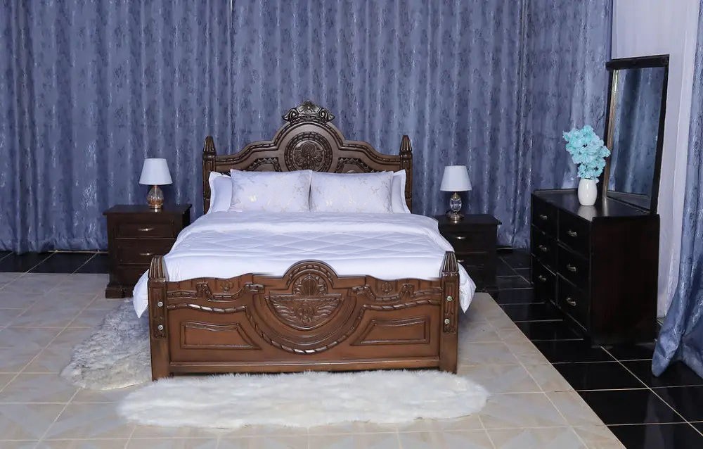 Crown Mahogany Queen Size Bed 5X6